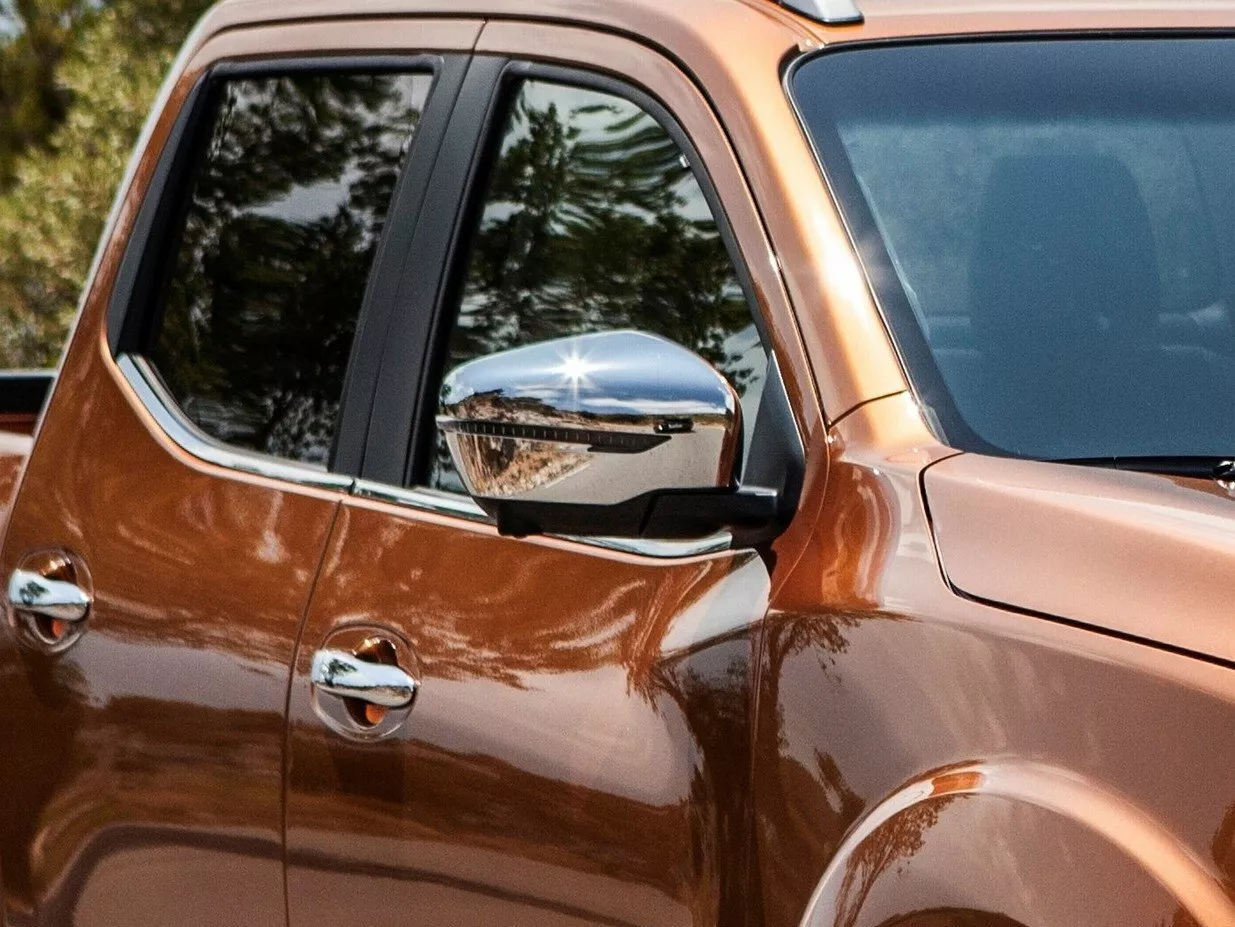 Фото зеркал Nissan Navara (Frontier) Double-Cab IV (D23) 2014 -  2024 
                                            