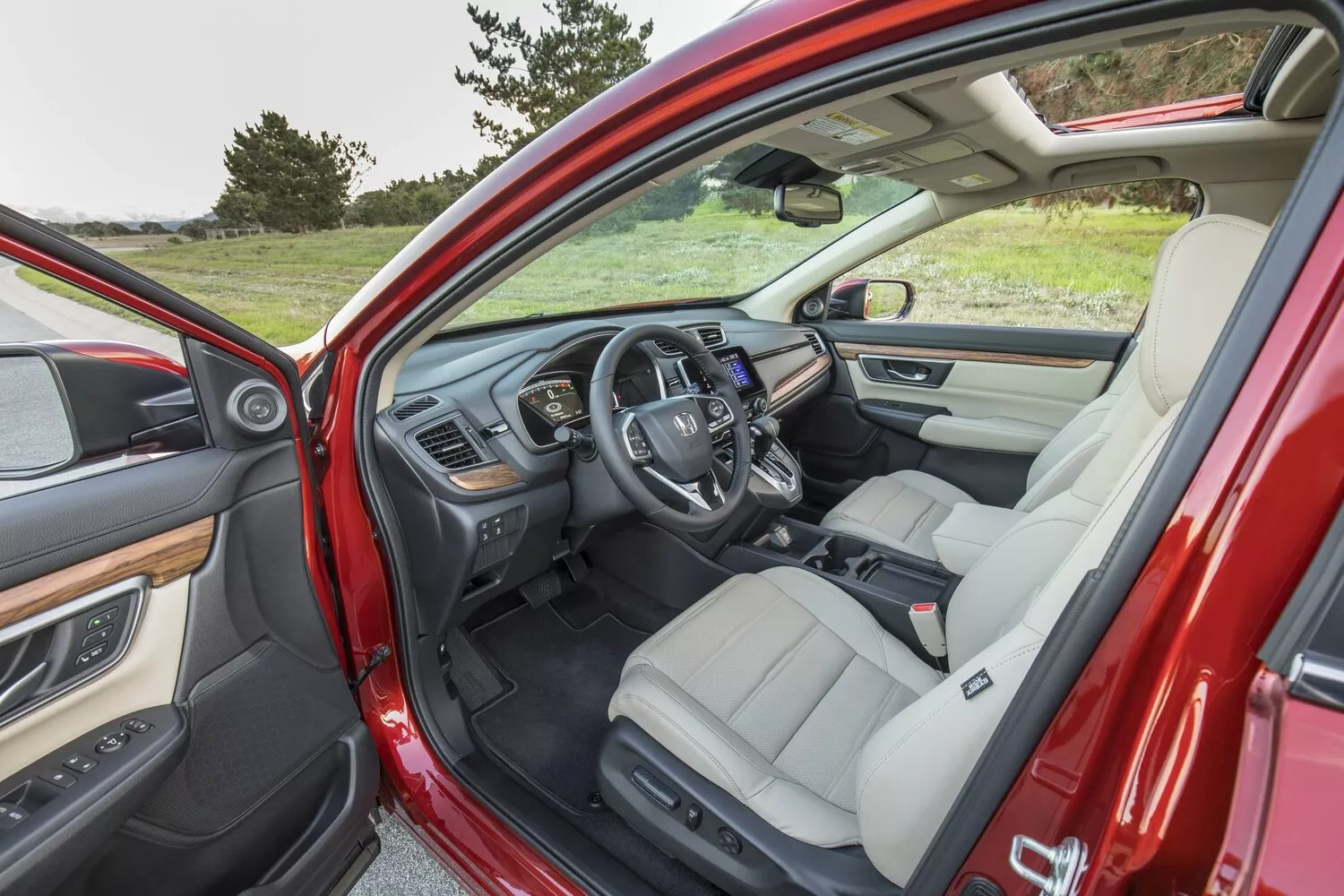 Фото места водителя Honda CR-V  V 2016 -  2024 
                                            