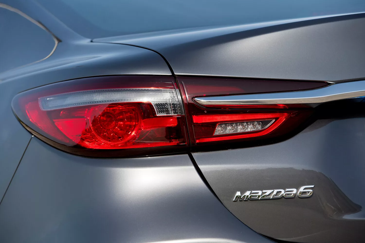 Фото задних фонорей Mazda 6  III (GJ) Рестайлинг 2 2018 -  2024 
                                            