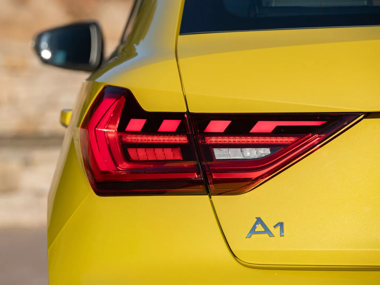 Фото задних фонорей Audi A1  II (GB) 2018 -  2024 
                                            