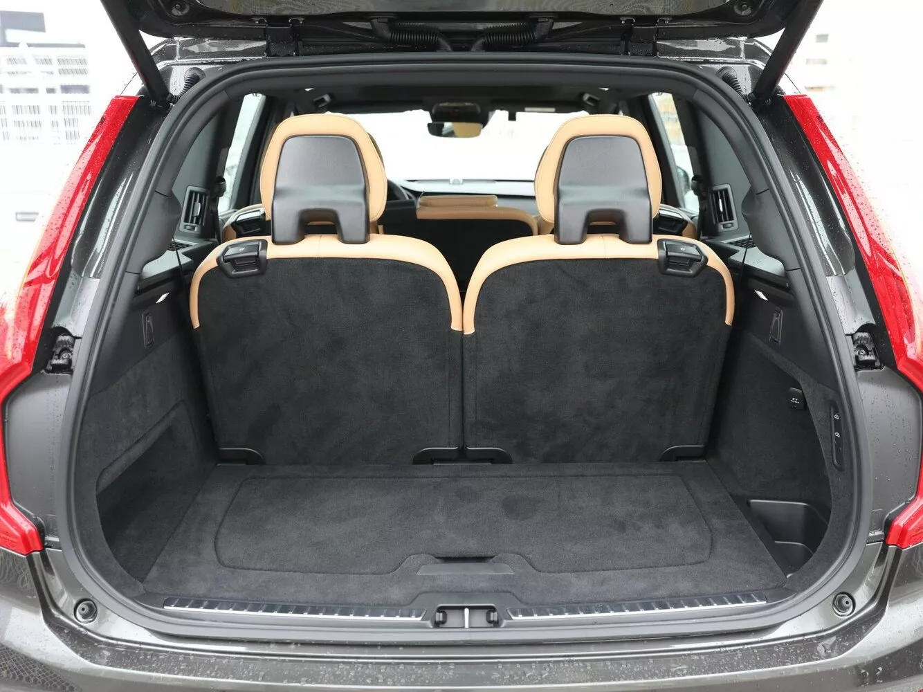 Фото багажника Volvo XC90  II Рестайлинг 2019 -  2024 
                                            