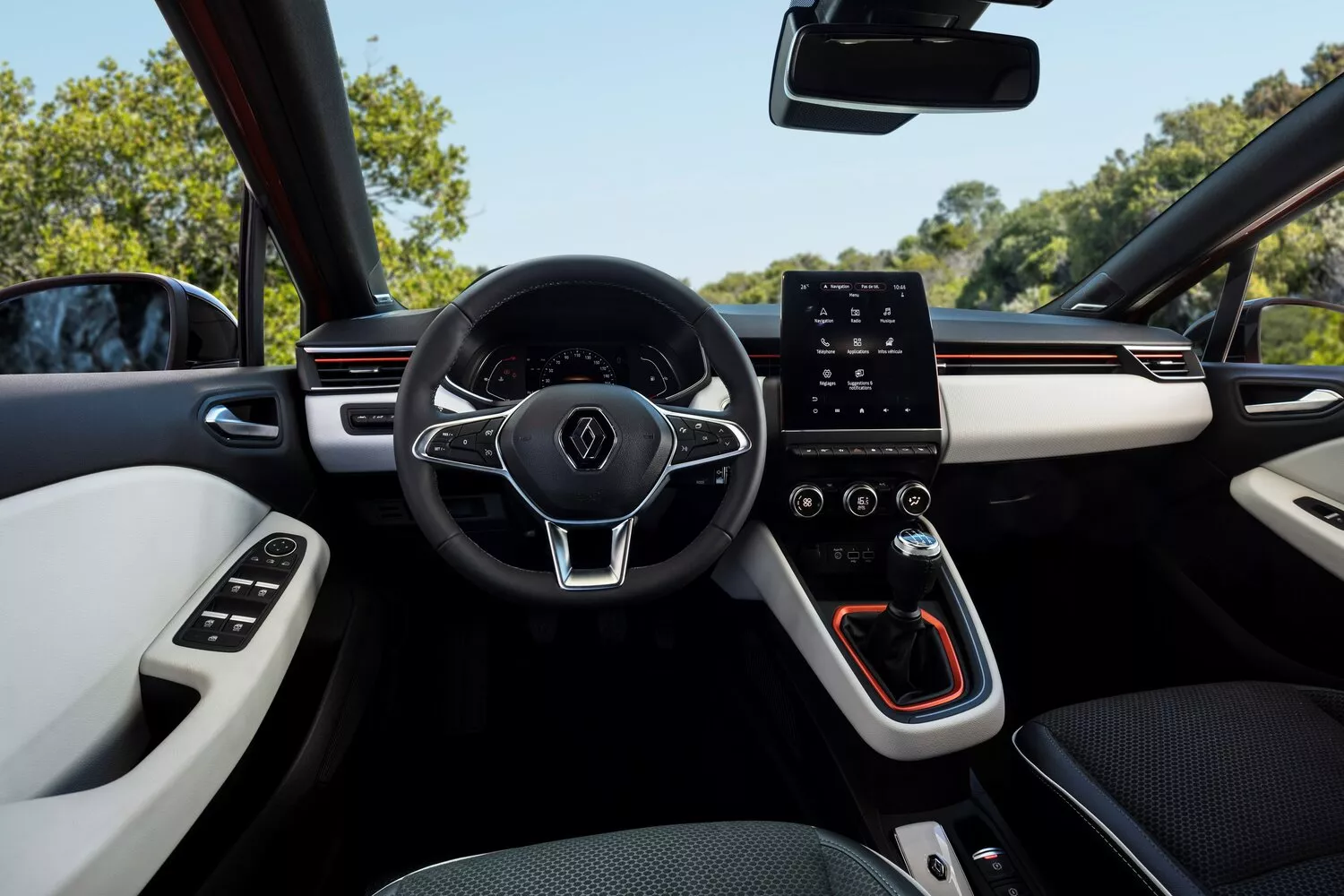 Фото торпеды Renault Clio  V 2019 -  2024 
                                            