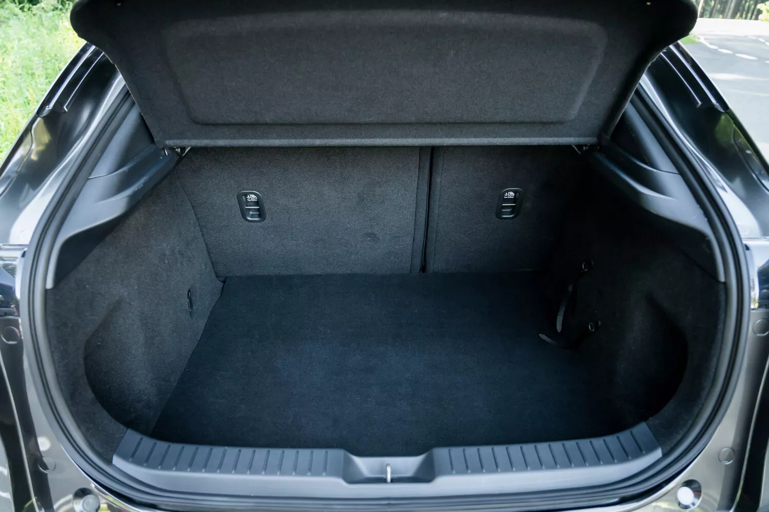 Фото багажника Mazda CX-30  I 2019 -  2024 
                                            