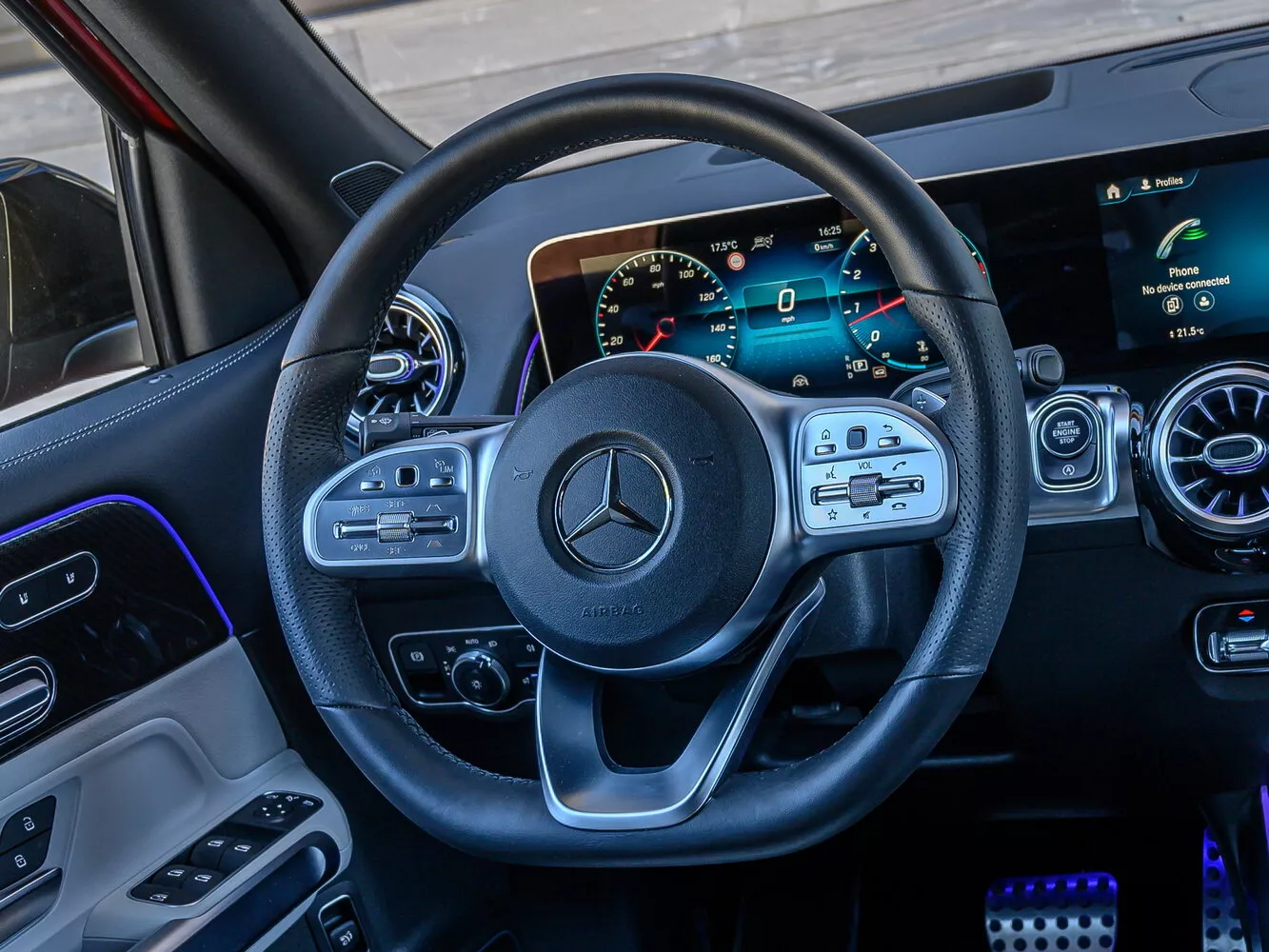 Фото рулевого колеса Mercedes-Benz GLB  I (X247) 2019 -  2024 
                                            