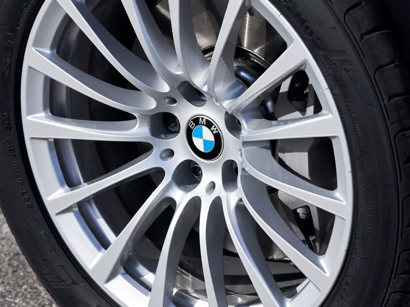 Фото дисков BMW 5 серии  VII (G30/G31) Рестайлинг 2020 -  2024 
                                            