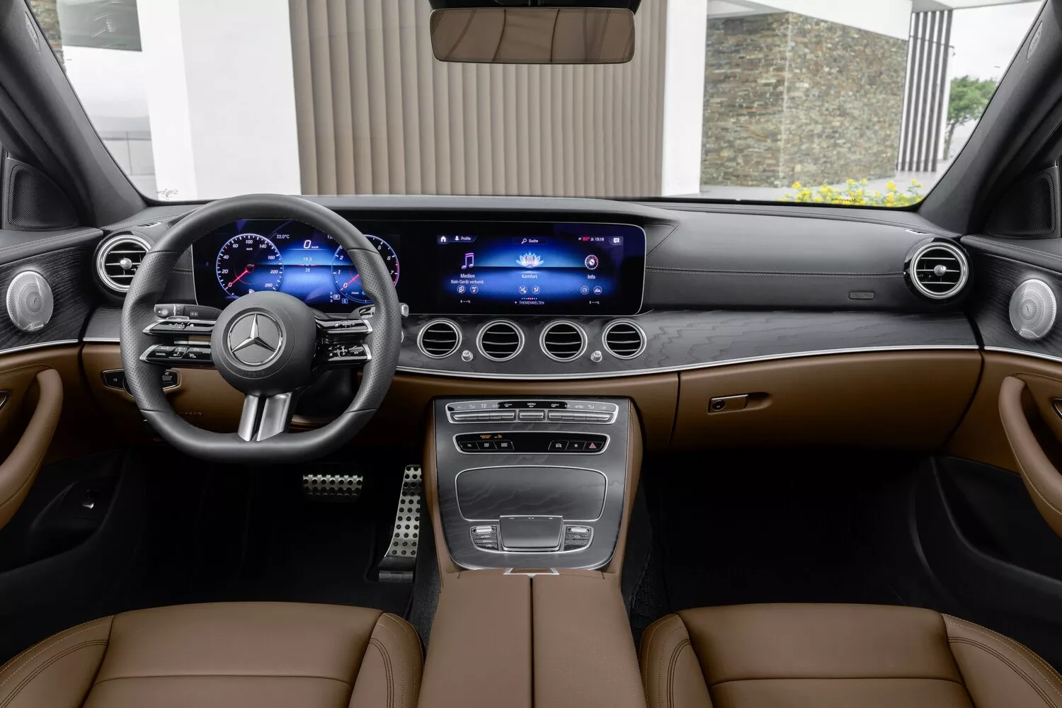 Фото торпеды Mercedes-Benz E-Класс  V (W213, S213, C238) Рестайлинг 2020 -  2024 
                                            