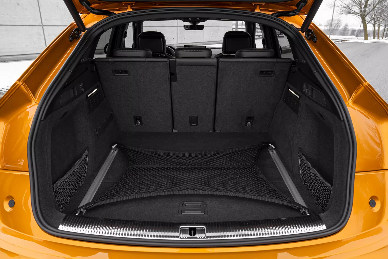 Фото багажника Audi SQ5 Sportback  I (FY) 2020 -  2024 
                                            