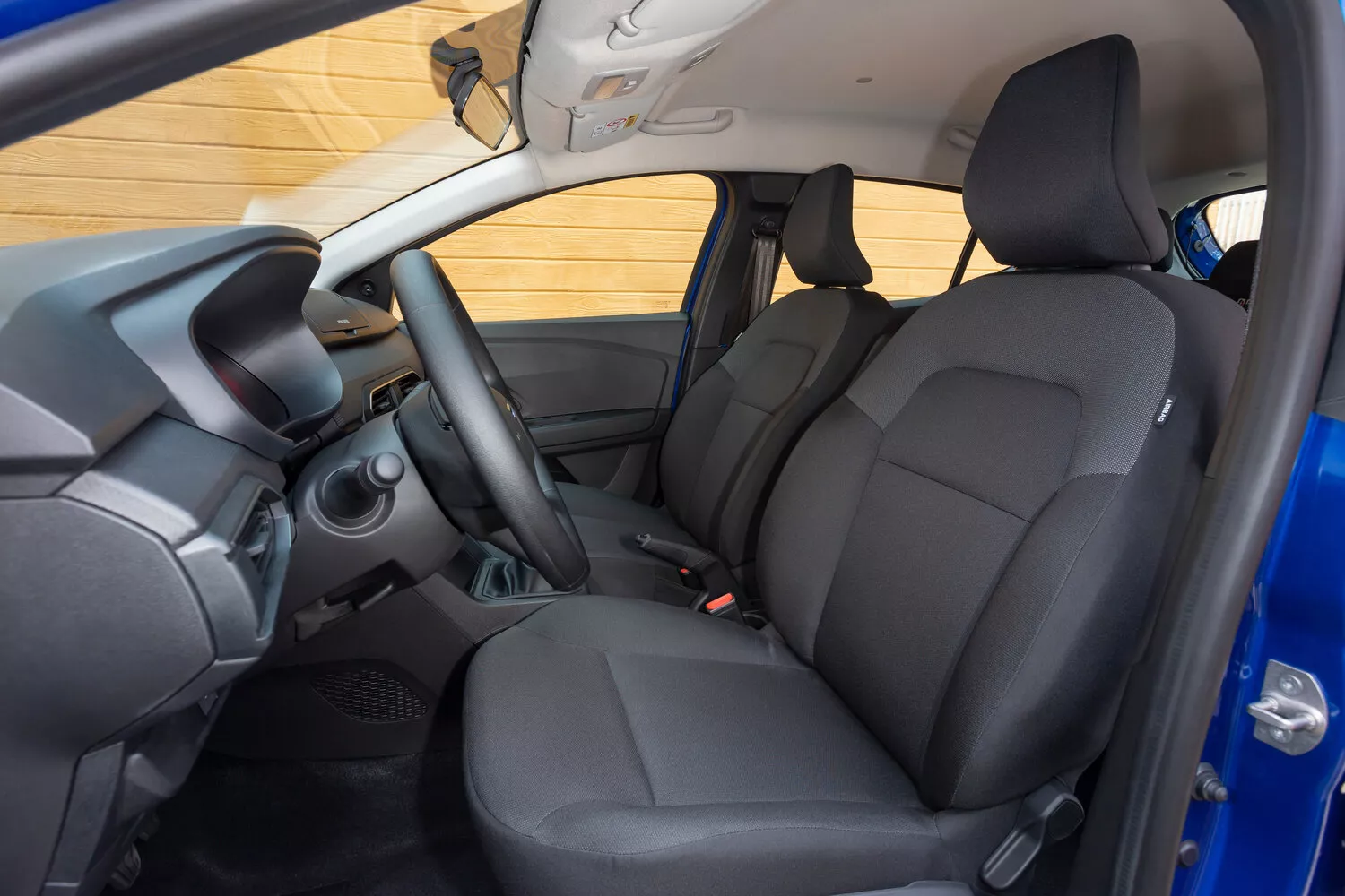 Фото места водителя Dacia Sandero  III 2020 -  2024 
                                            