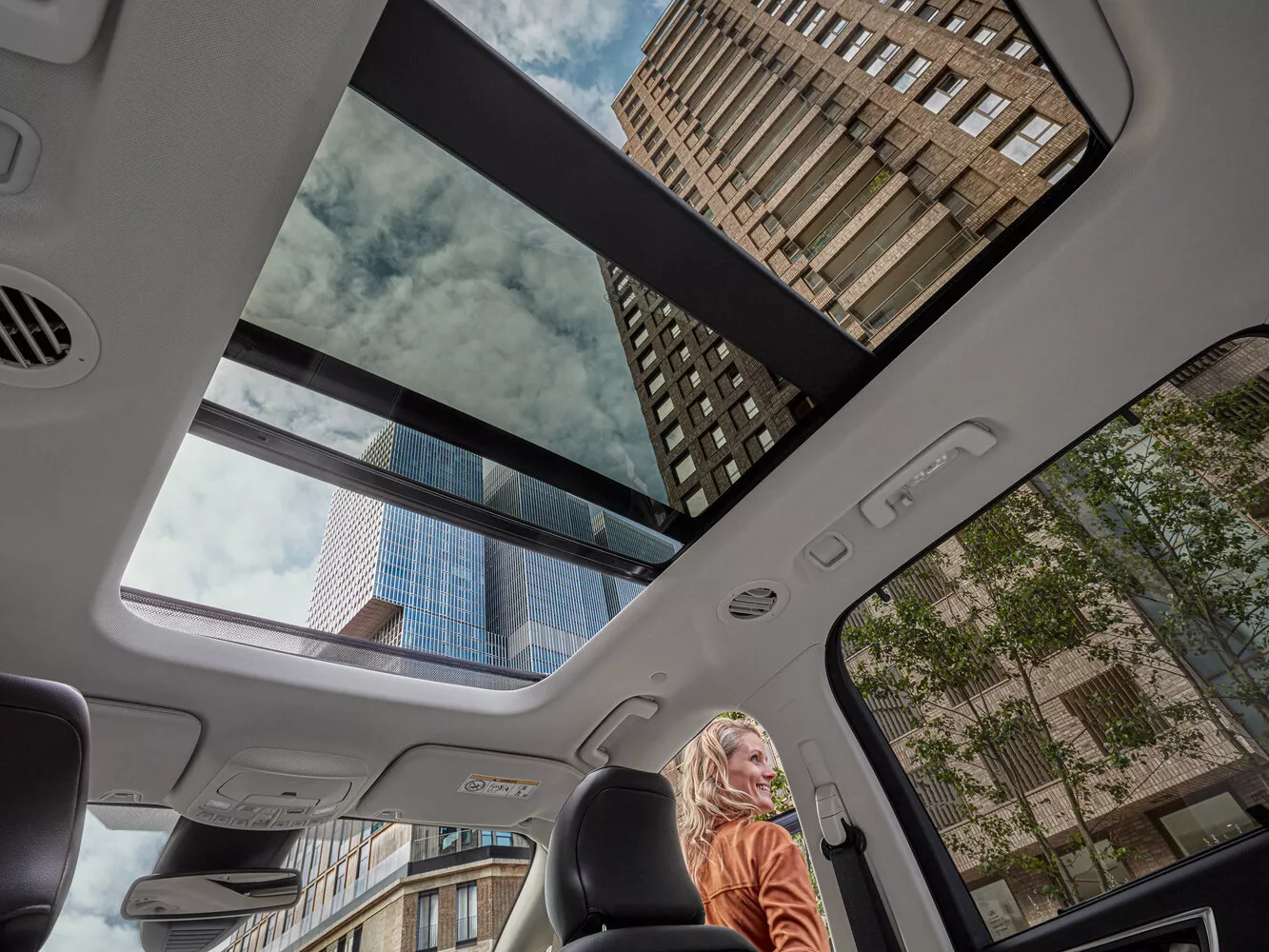 Фото интерьера Ford Galaxy  III Рестайлинг 2019 -  2024 
                                            