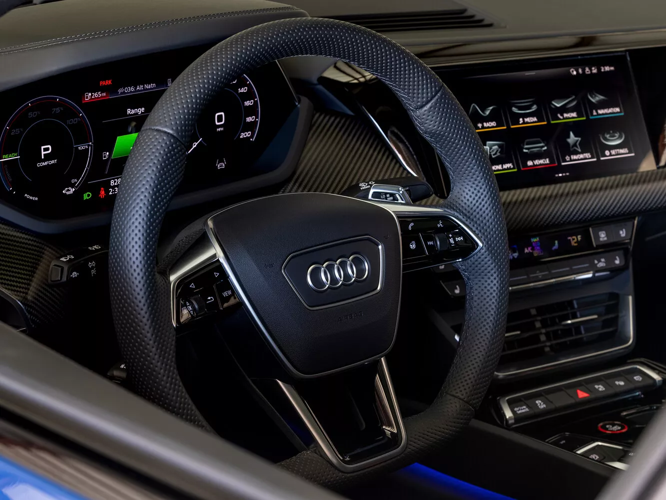 Фото рулевого колеса Audi e-tron GT   2020 -  2024 
                                            
