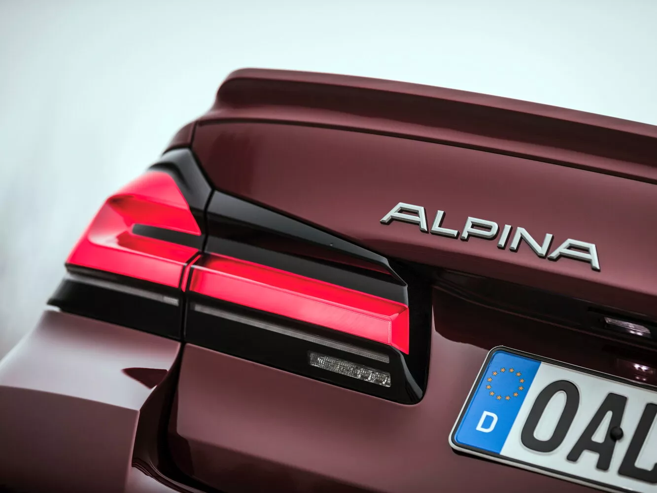 Фото задних фонорей Alpina B5  G30/G31 Рестайлинг 2020 -  2024 
                                            