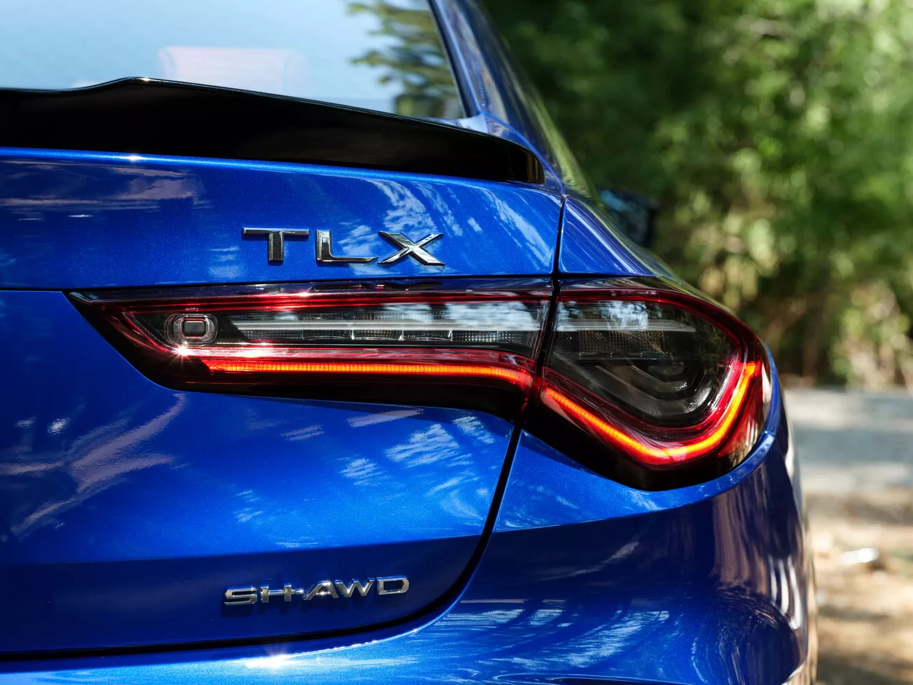 Фото задних фонорей Acura TLX  II 2020 -  2024 
                                            
