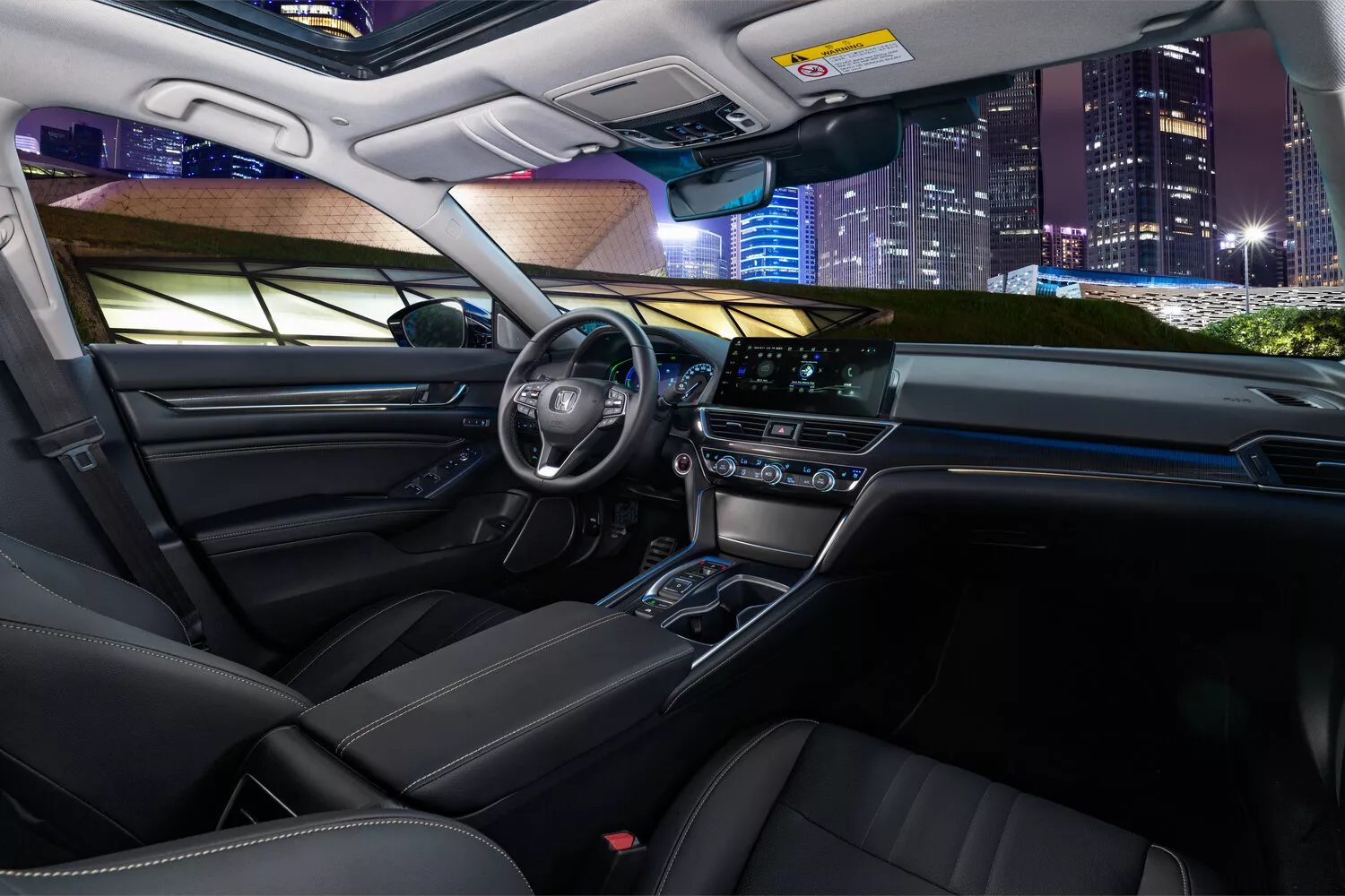 Фото салона спереди Honda Accord  X Рестайлинг 2020 -  2024 
                                            