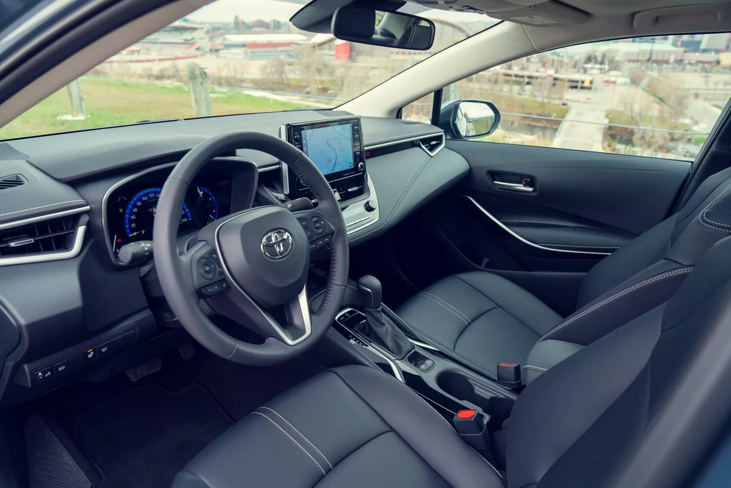 Фото места водителя Toyota Corolla Sporty XII (E210) 2018 -  2024 
                                            