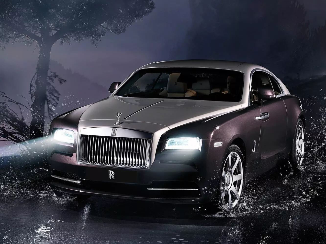 Фото спереди Rolls-Royce Wraith   2013 -  2024 
                                            