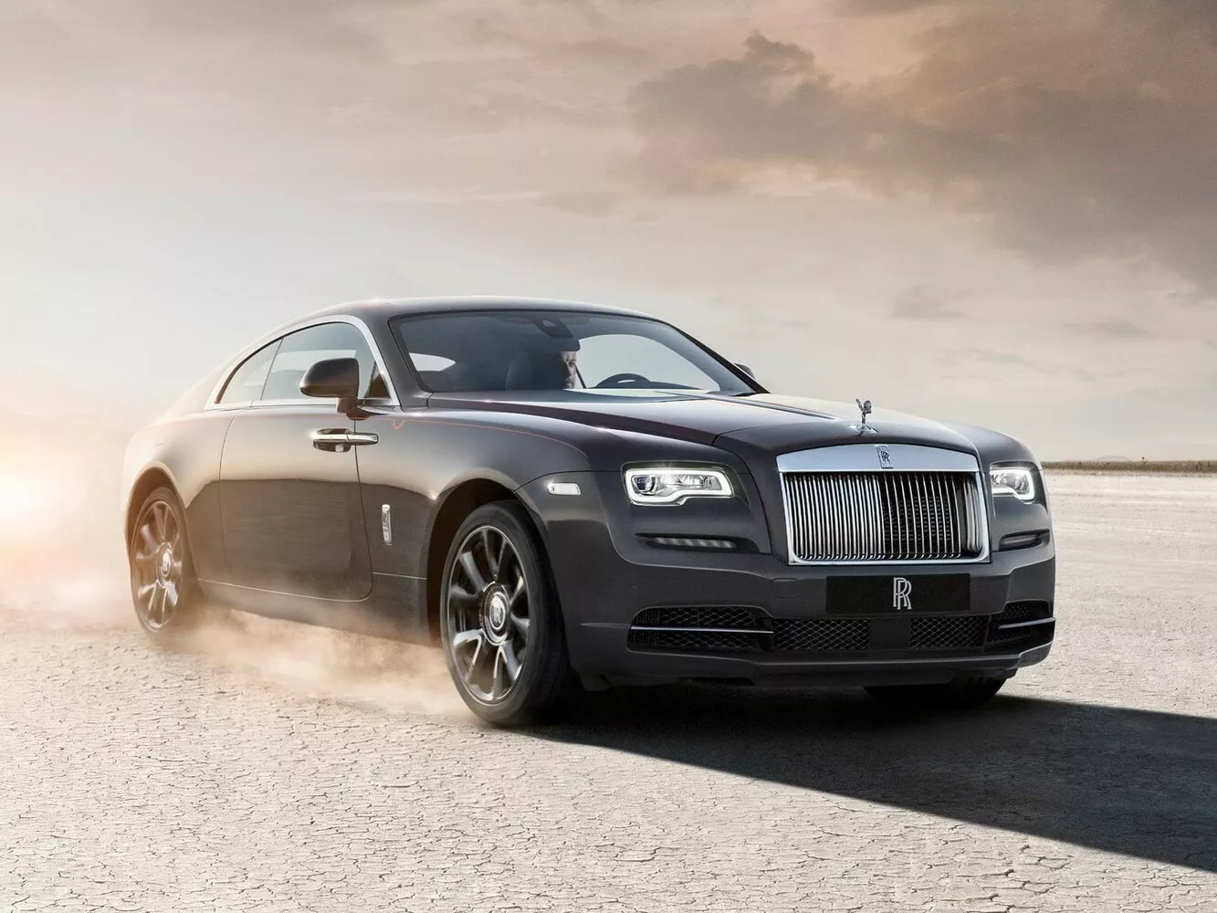 Фото экстерьера Rolls-Royce Wraith   2013 -  2024 
                                            