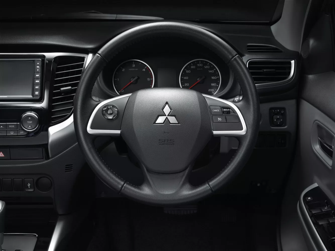 Фото рулевого колеса Mitsubishi Triton  III 2015 -  2024 
                                            