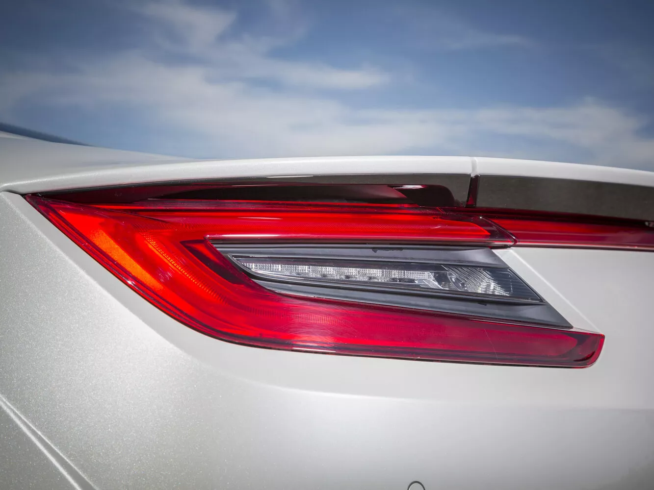 Фото задних фонорей Acura NSX  II 2015 -  2024 
                                            