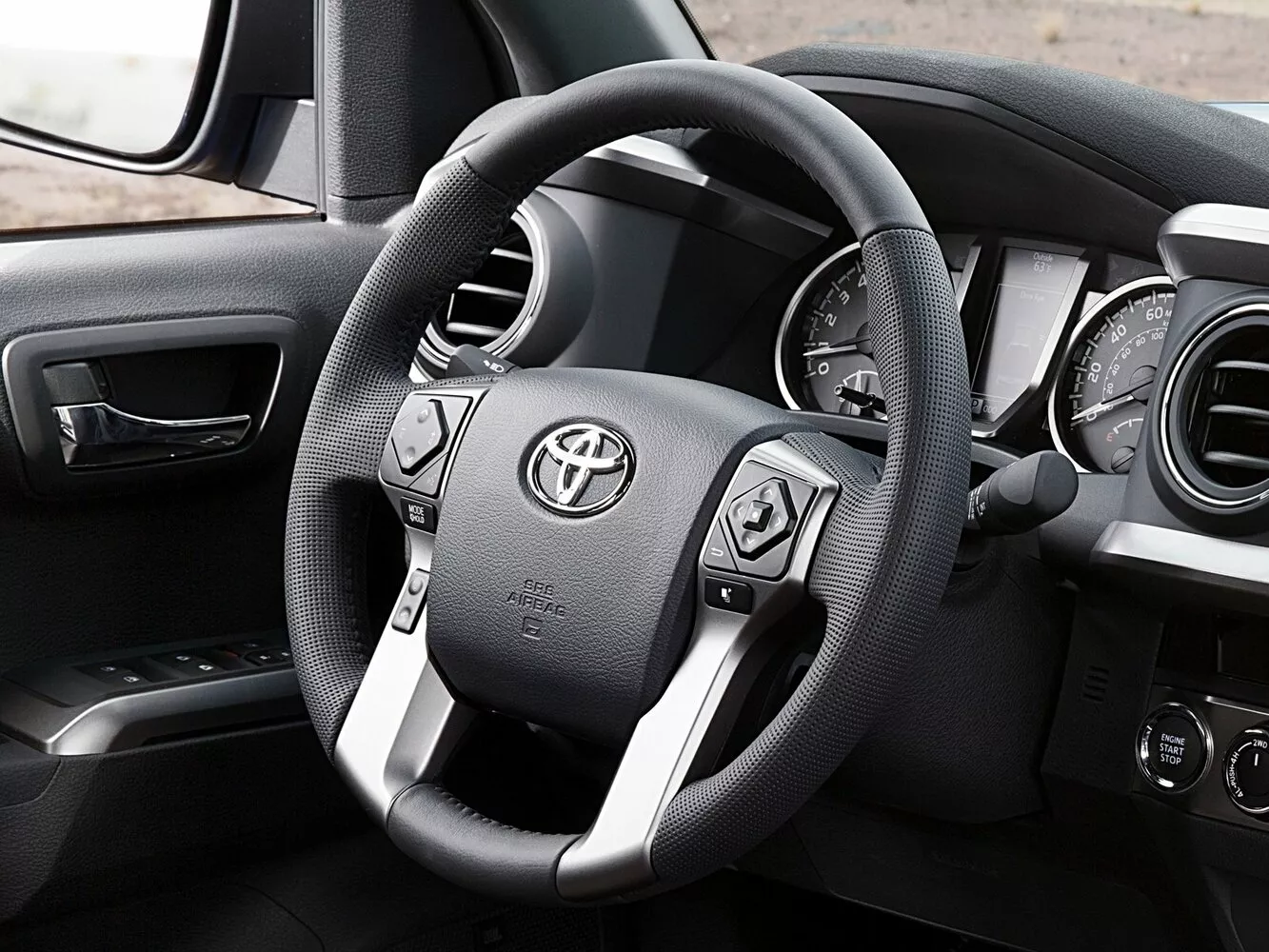 Фото рулевого колеса Toyota Tacoma  III 2015 -  2024 
                                            