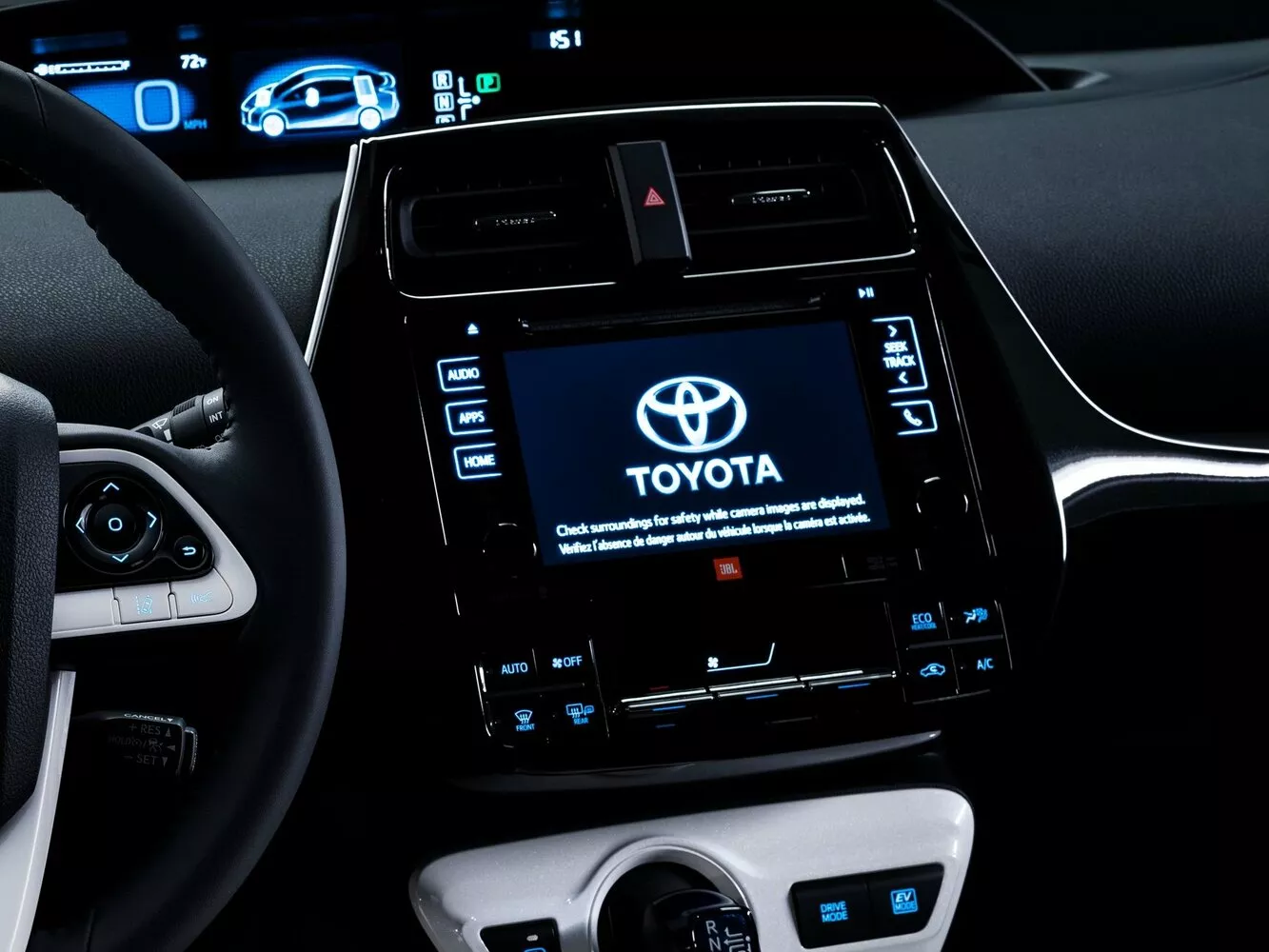 Фото интерьера Toyota Prius  IV (XW50) 2015 -  2024 
                                            