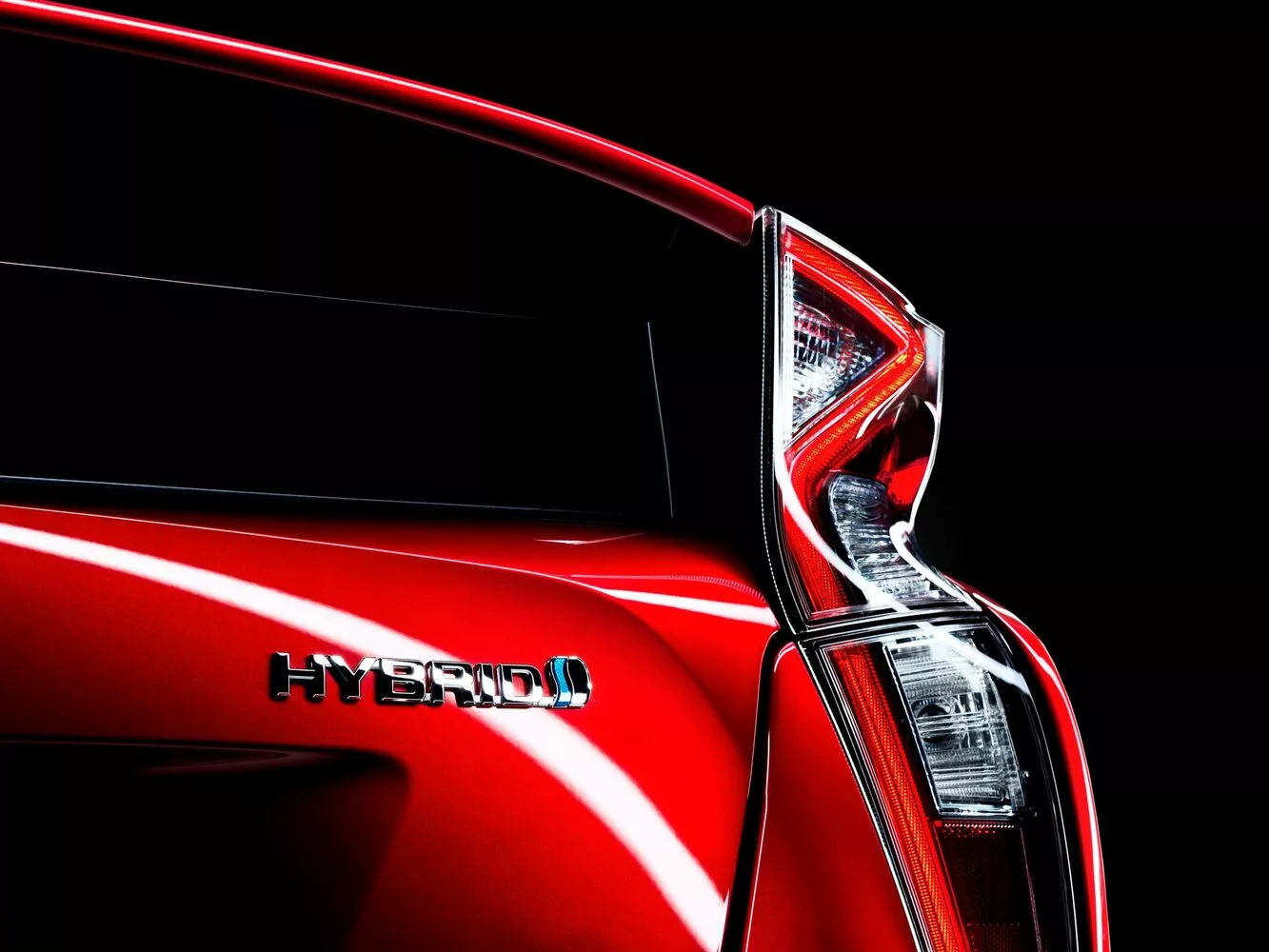 Фото задних фонорей Toyota Prius  IV (XW50) 2015 -  2024 
                                            