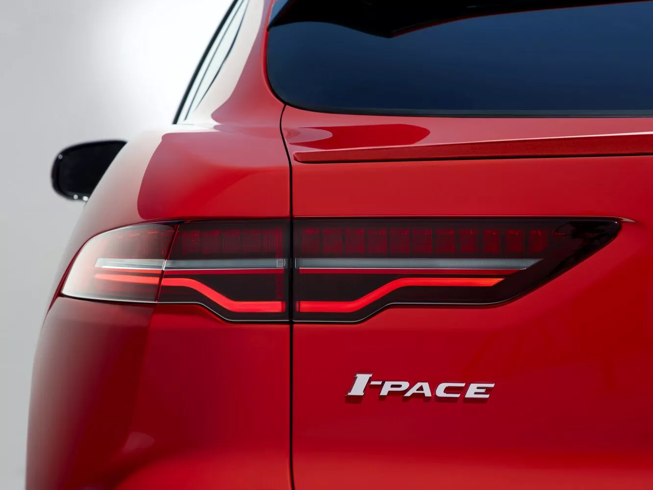 Фото задних фонорей Jaguar I-Pace  I 2018 -  2024 
                                            