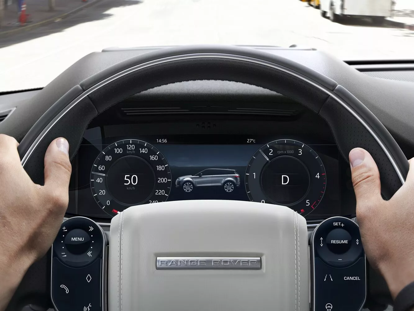 Фото приборной панели Land Rover Range Rover Evoque  II 2018 -  2024 
                                            