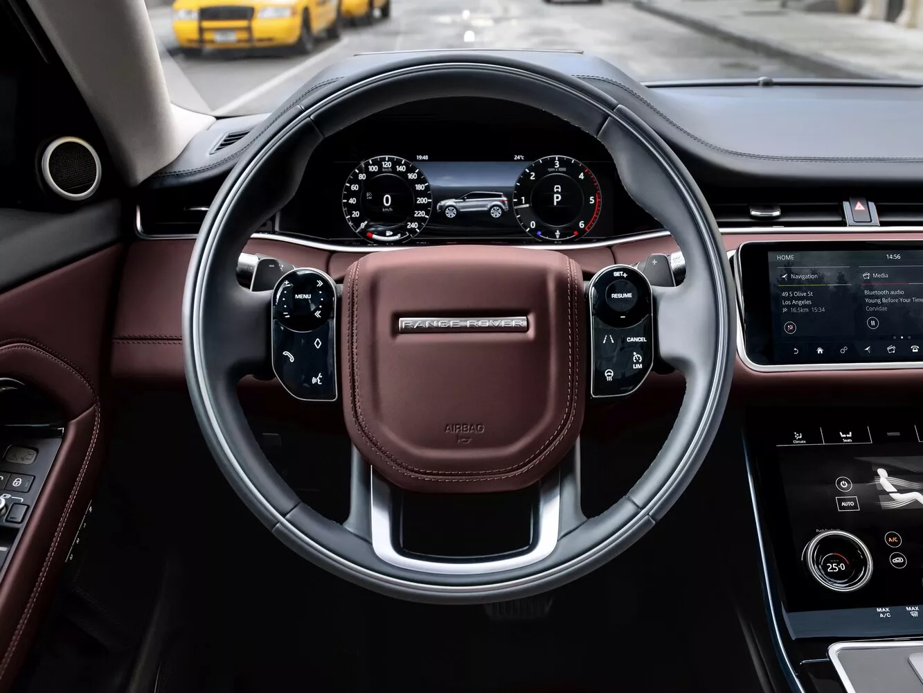 Фото рулевого колеса Land Rover Range Rover Evoque  II 2018 -  2024 
                                            