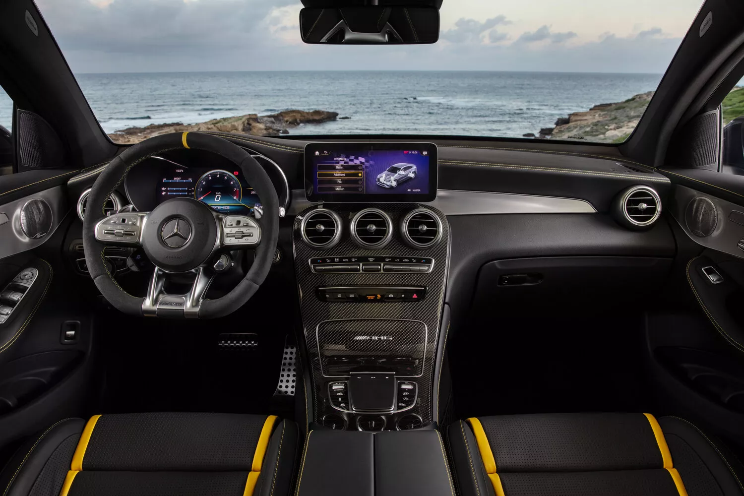 Фото торпеды Mercedes-Benz GLC Coupe AMG  I (C253) Рестайлинг 2019 -  2024 
                                            