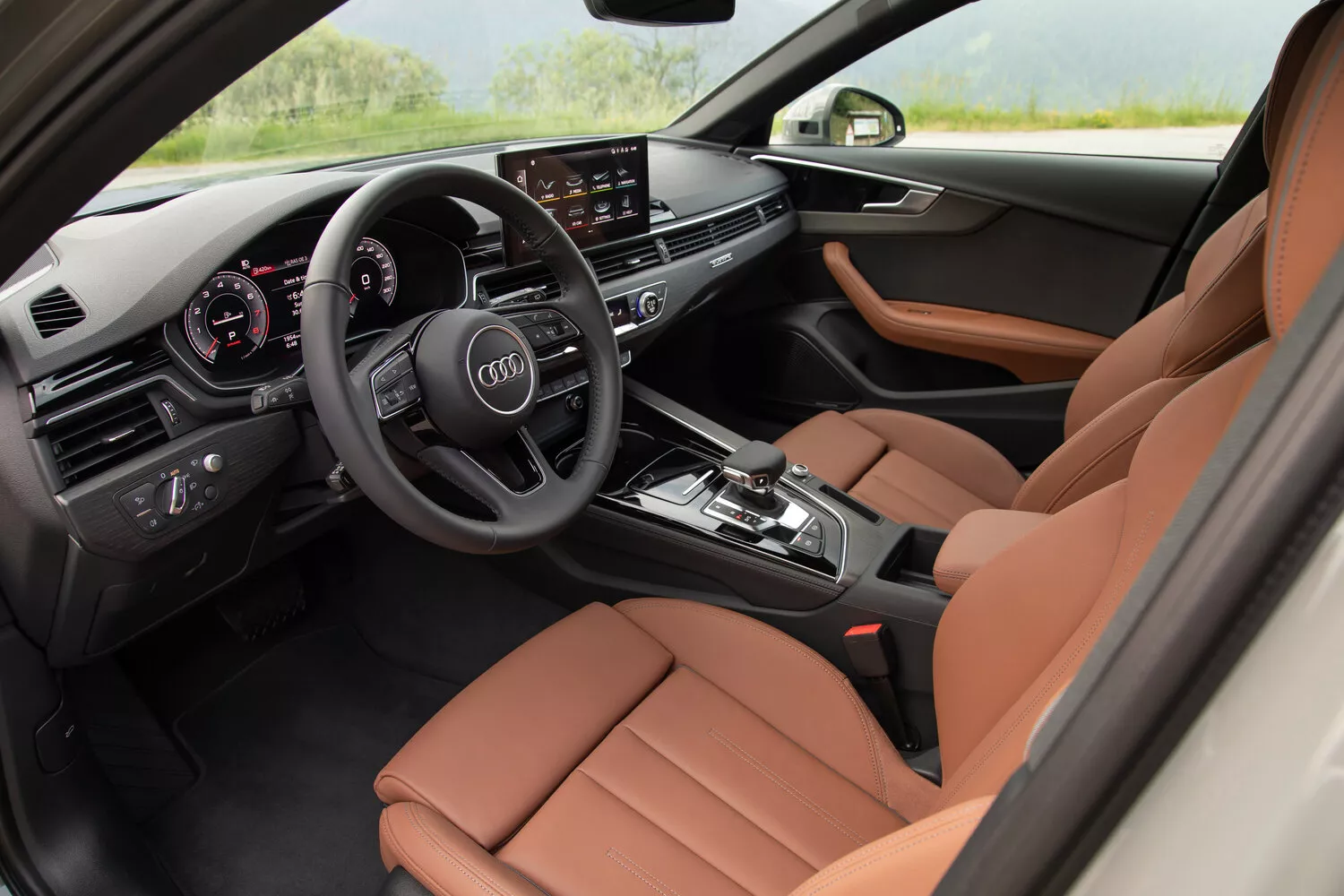 Фото места водителя Audi A4 allroad  V (B9) Рестайлинг 2019 -  2024 
                                            