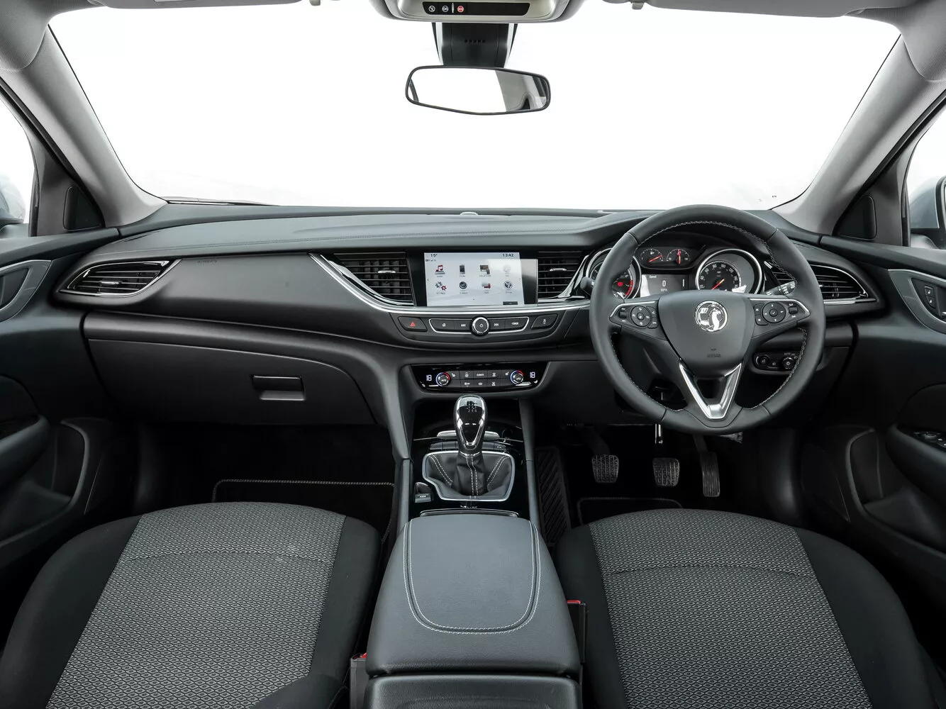Фото торпеды Vauxhall Insignia  II 2017 -  2024 
                                            