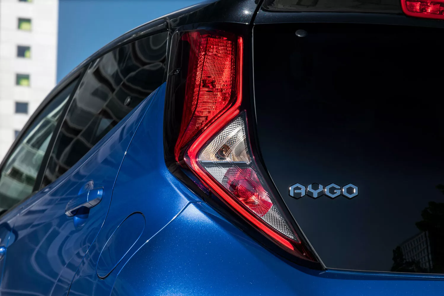 Фото задних фонорей Toyota Aygo  II Рестайлинг 2018 -  2024 
                                            