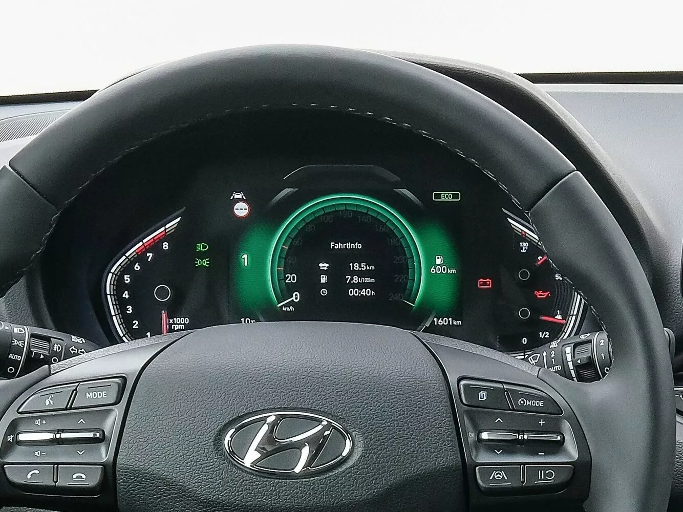 Фото приборной панели Hyundai i30  III Рестайлинг 2 2020 -  2024 
                                            