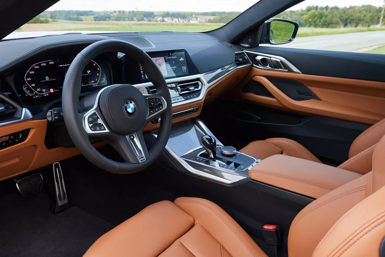 Фото салона спереди BMW 4 серии  G22, G23, G26 2020 -  2024 
                                            