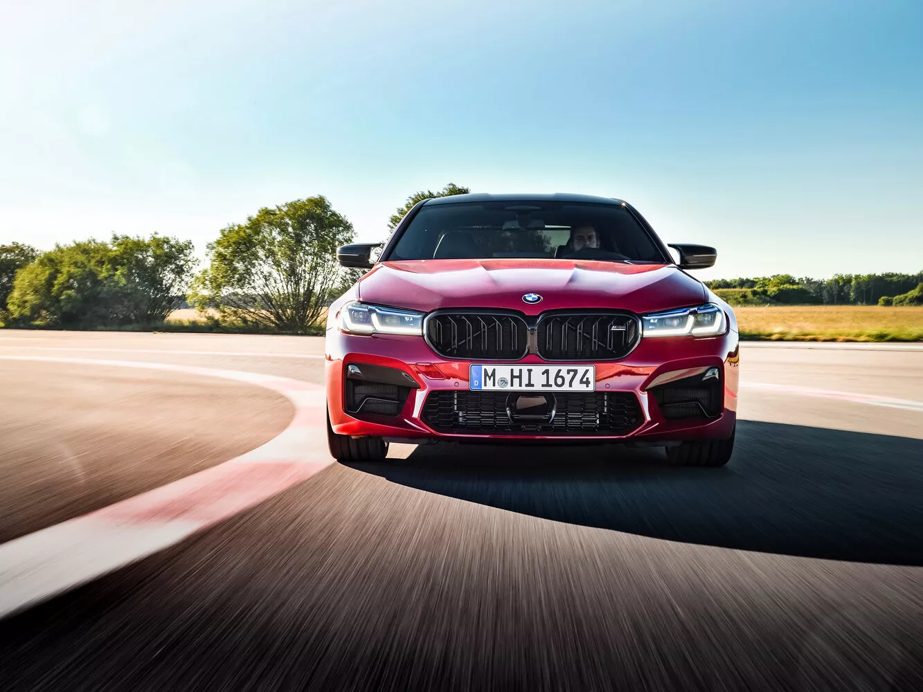 Фото спереди BMW M5  VI (F90) Рестайлинг 2020 -  2024 
                                            