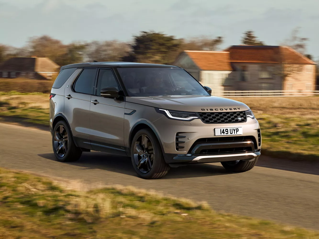 Фото экстерьера Land Rover Discovery  V Рестайлинг 2020 -  2024 
                                            