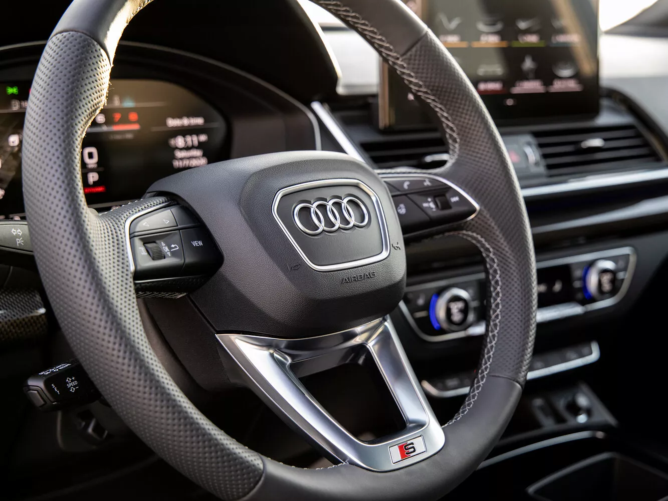Фото рулевого колеса Audi SQ5  II (FY) Рестайлинг 2020 -  2024 
                                            