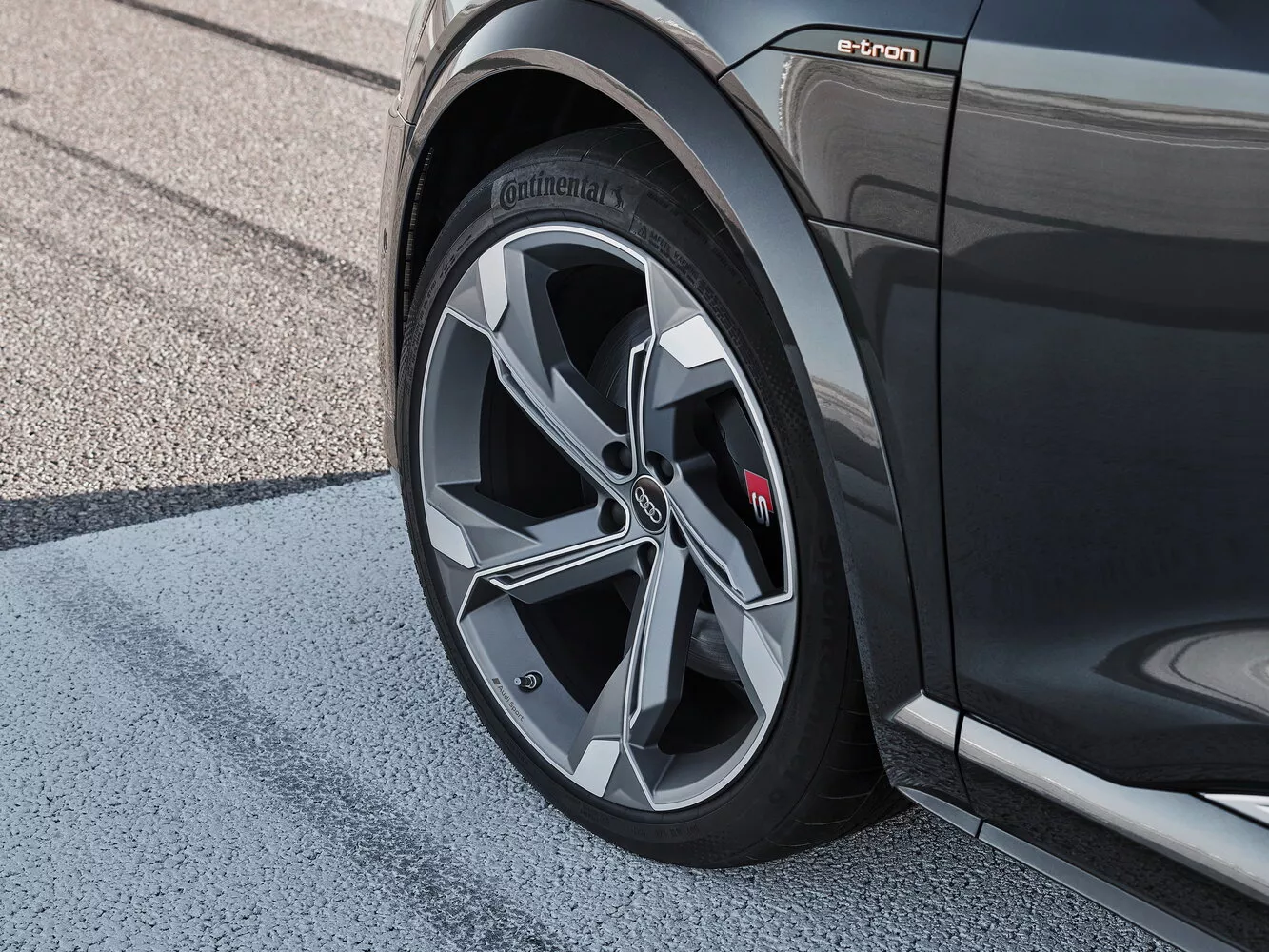 Фото дисков Audi e-tron S Sportback   2020 -  2024 
                                            