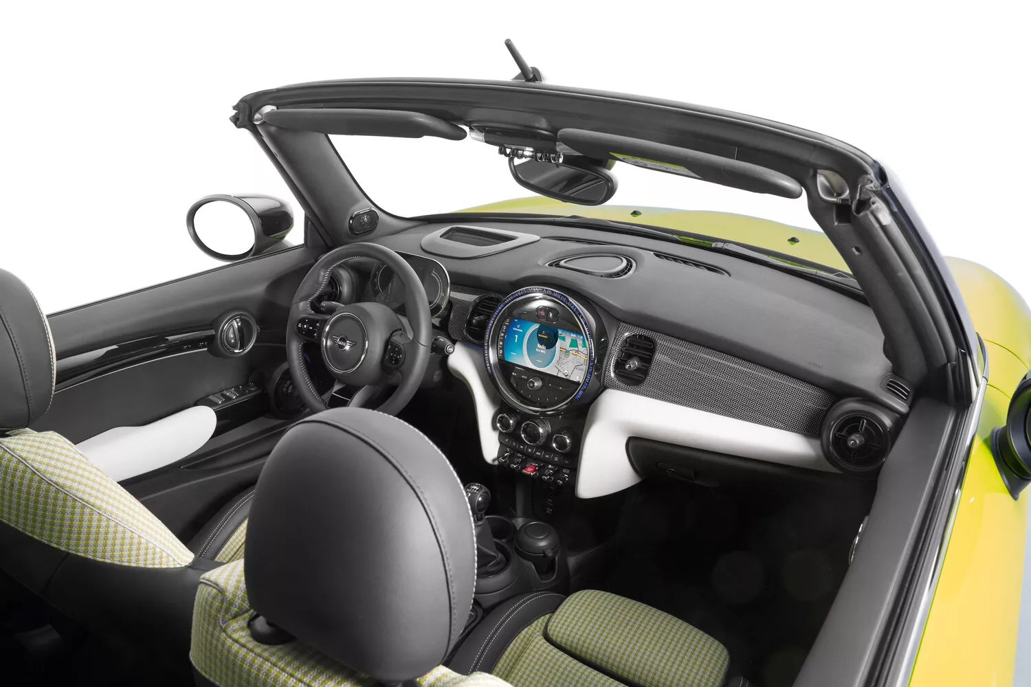 Фото салона спереди MINI Cabrio  III Рестайлинг 2 2021 -  2024 
                                            