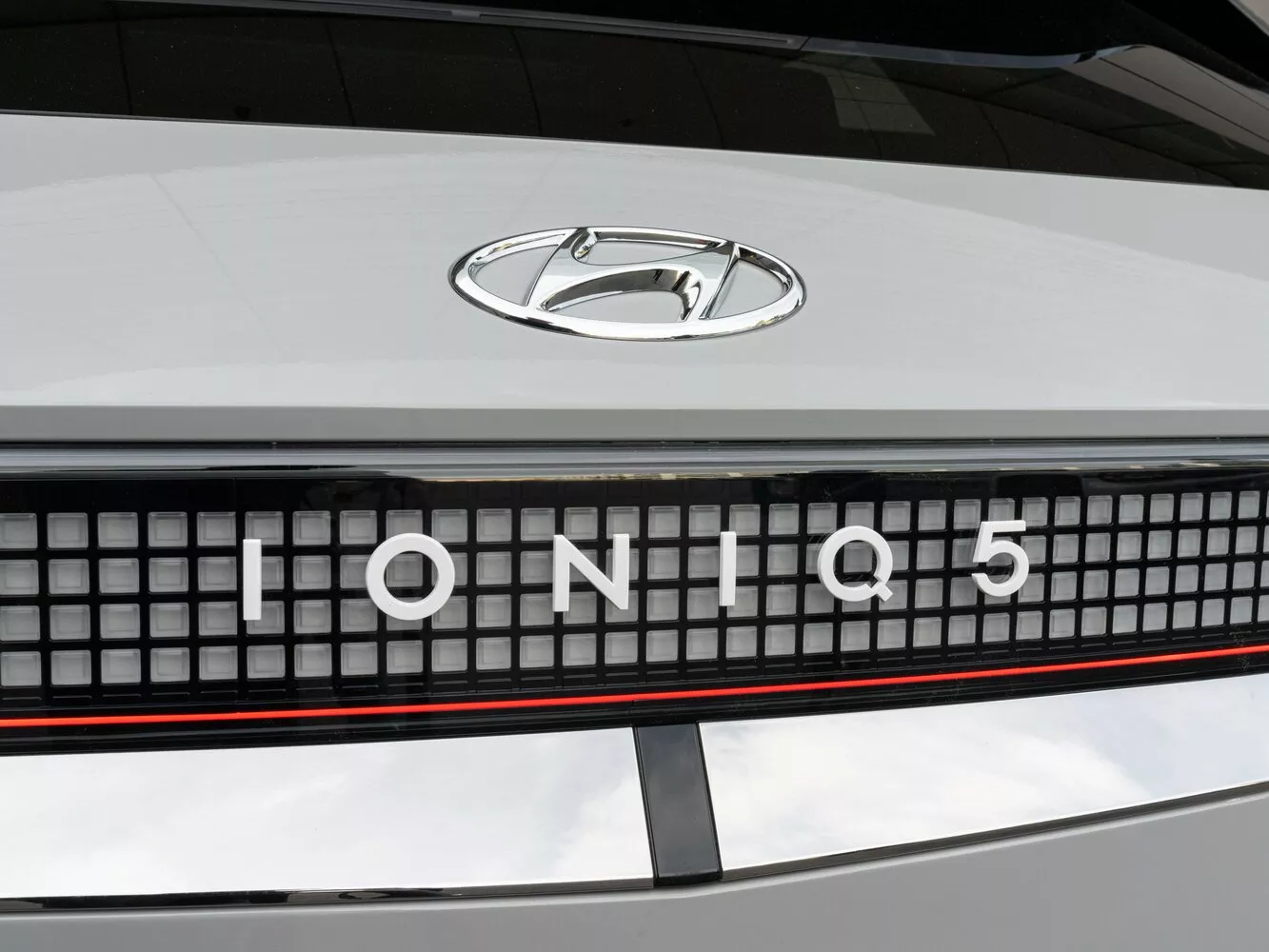 Фото интерьера Hyundai IONIQ 5   2021 -  2024 
                                            