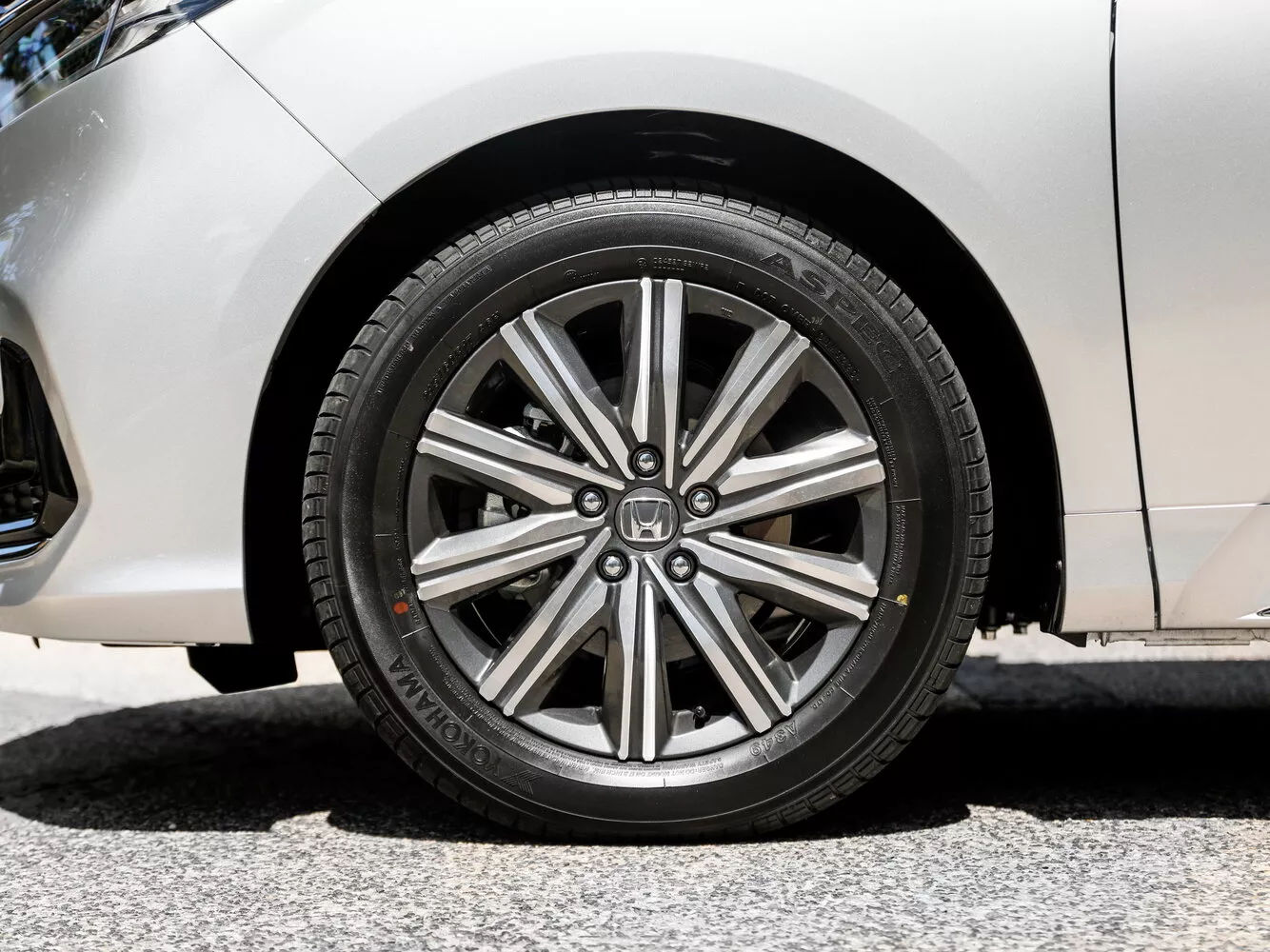 Фото дисков Honda Odyssey  V Рестайлинг 2 2020 -  2024 
                                            