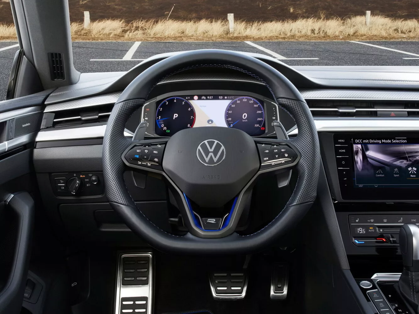 Фото рулевого колеса Volkswagen Arteon R Shooting Brake  2020 -  2024 
                                            