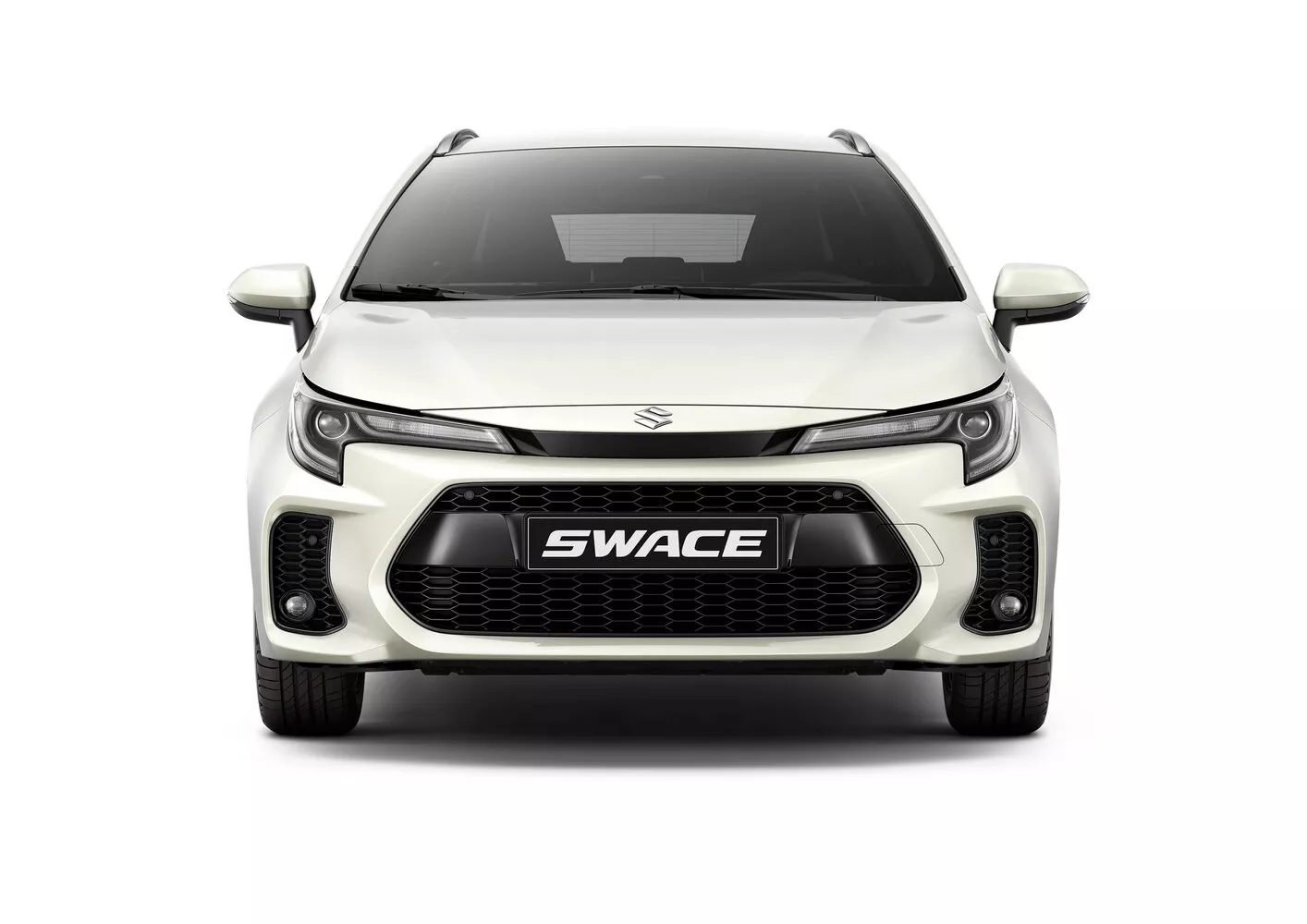 Фото спереди Suzuki Swace   2020 -  2024 
                                            