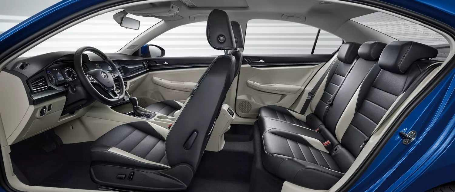Фото салона спереди Volkswagen Bora  IV 2018 -  2024 
                                            