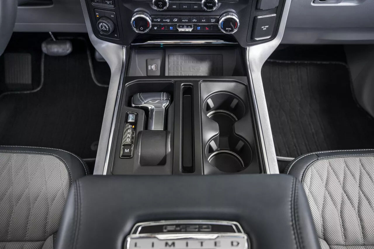 Фото коробки передач Ford F-150 Regular Cab XIV 2020 -  2024 
                                            