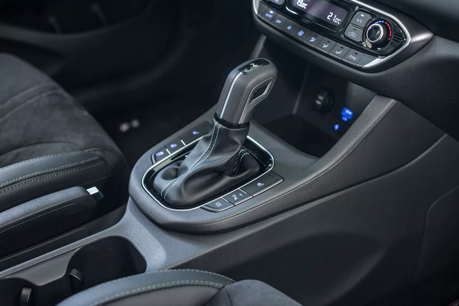 Фото коробки передач Hyundai i30 N  I Рестайлинг 2020 -  2024 
                                            