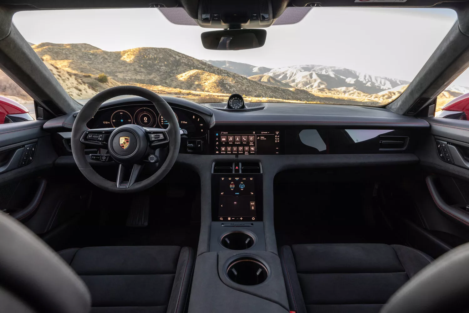 Фото торпеды Porsche Taycan Sport Turismo I 2019 -  2024 
                                            