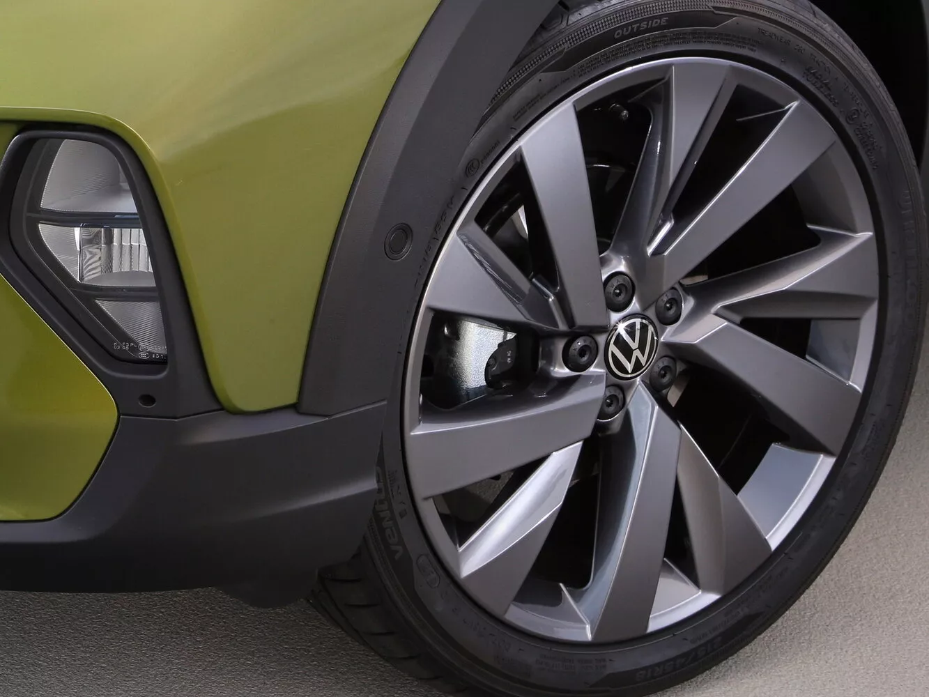 Фото дисков Volkswagen Taigo   2021 -  2024 
                                            