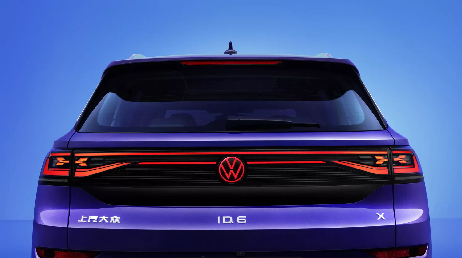 Фото задних фонорей Volkswagen ID.6 X  2021 -  2024 
                                            
