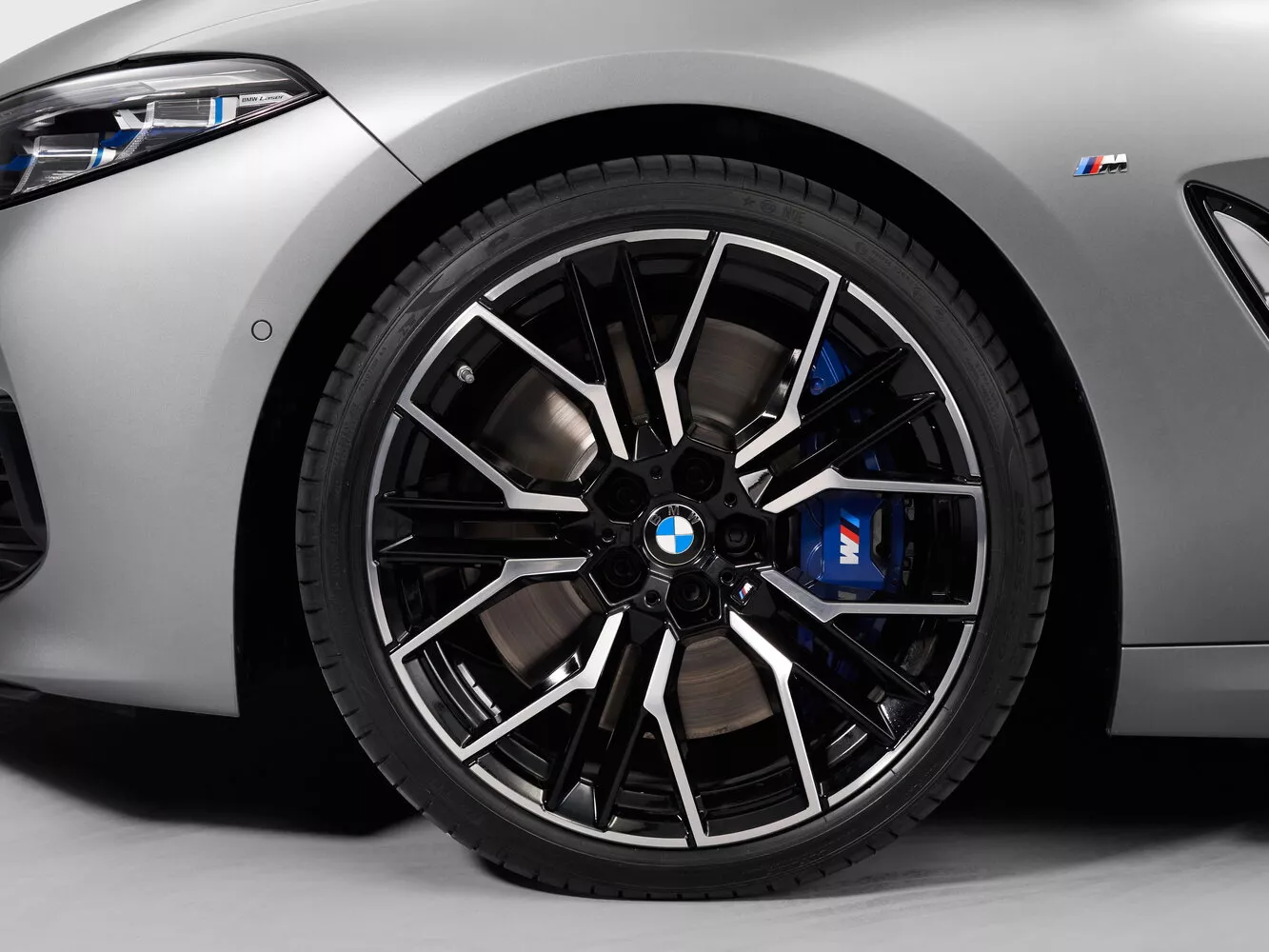 Фото дисков BMW 8 серии  II (G14/G15/G16) Рестайлинг 2022 -  2024 
                                            